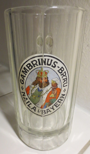 Altes bierglas gambrinus - bierglas, bräu